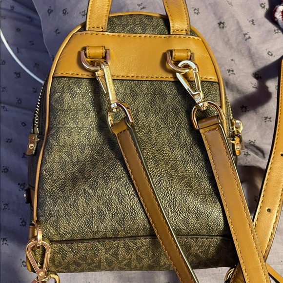 MK mini Backpack - Picture 3 of 3